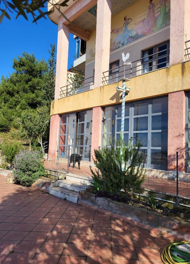 Vive Mare Hotel Sarandë Exterior foto